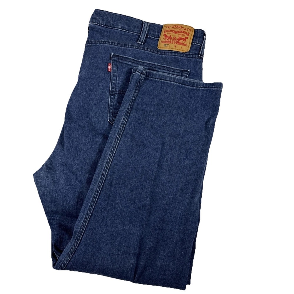 Levi's 502 Men's Jeans 46x32 Regular Taper Stretch Medium Wash Made‎ in Egypt